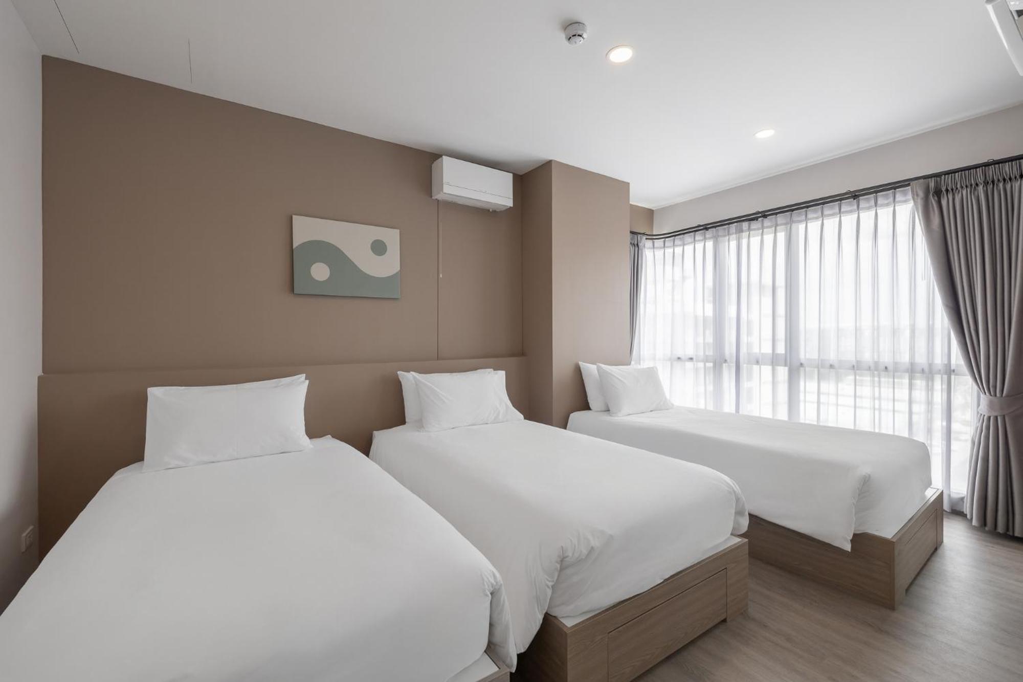 Salaya One Hotel & Service Apartment Exterior photo