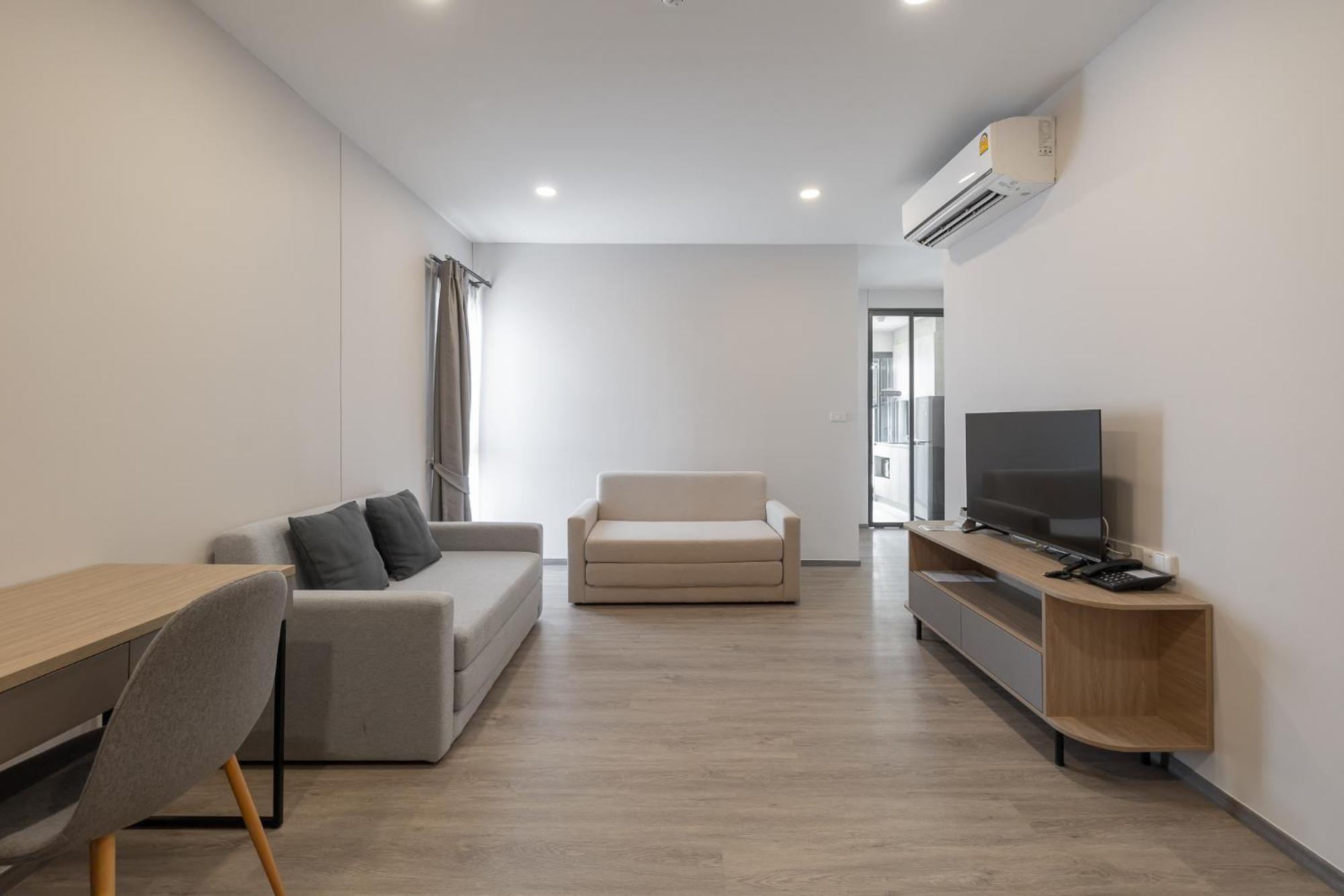 Salaya One Hotel & Service Apartment Exterior photo