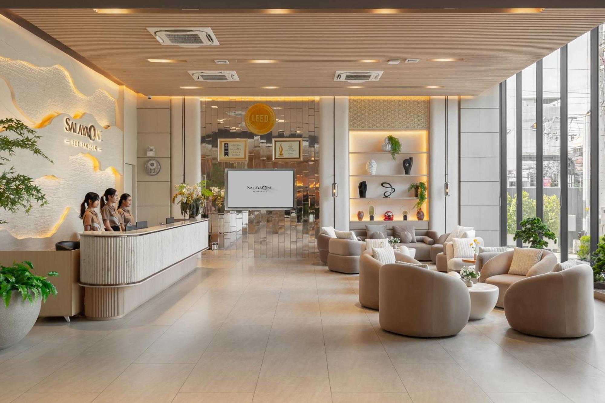 Salaya One Hotel & Service Apartment Exterior photo