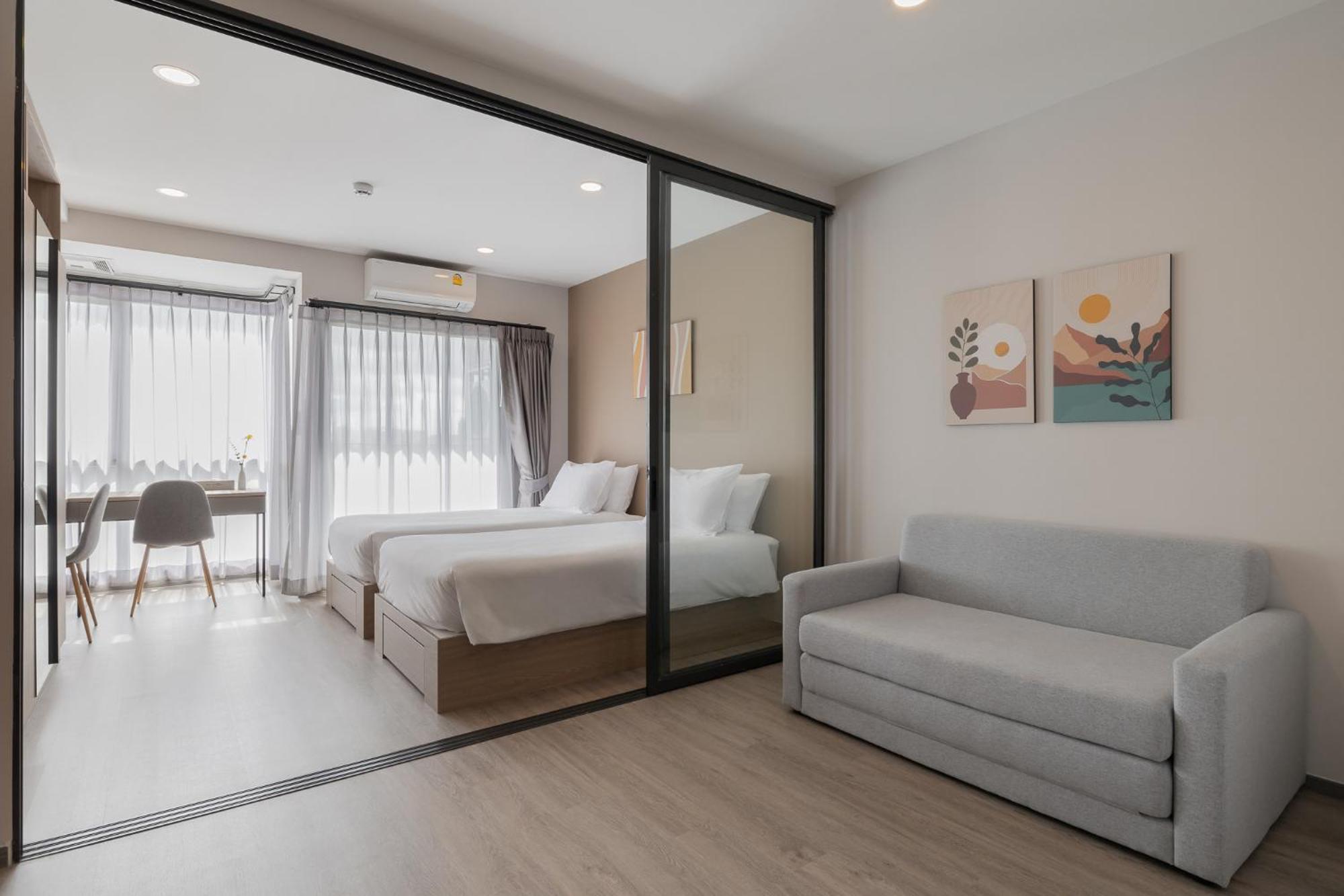 Salaya One Hotel & Service Apartment Exterior photo